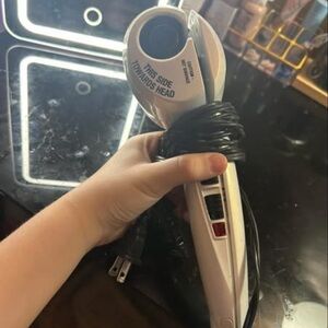 White Hair Curler with Black Cord